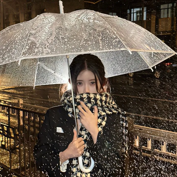 探讨女性婚姻《麦秋》原节子经典之作：大家族中大龄未婚女儿的婚嫁风波，细水长流的家庭剧