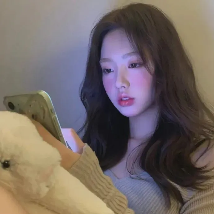探讨女性婚姻《麦秋》原节子经典之作：大家族中大龄未婚女儿的婚嫁风波，细水长流的家庭剧